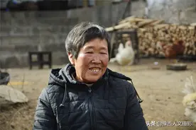 城里姑娘为了能多吃玉米面，嫁入深山40年，养的公鸡比狗更看家图片