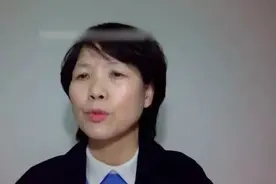 备受质疑她却只用科学说话，石正丽首开直播，预警下一个新冠病毒图片