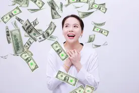 大印钞背后的残酷现实：穷人爽一时，富人一直爽图片