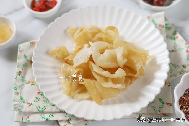 藜麦炖花胶功效 2026年藜麦炖花胶功效与禁忌