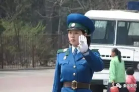 朝鲜女交警PK越南女交警, 感觉朝鲜服装好看越南模样好看图片