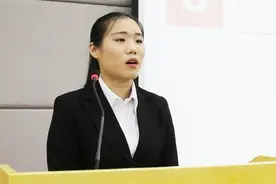 湖北“硬核”女学霸：斩获国家奖学金，考研985名校，如今就职外交部！图片