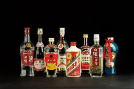 国窖1573价格1399元，青花郎1299元，新渠道茅台酒1399元图片