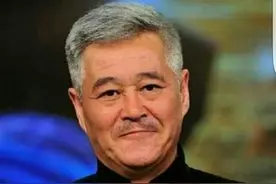 赵本山最成功的模仿者，年入150万连买5套房，因太像竟被本尊警告图片