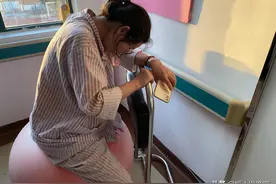 生孩子让我经历了大型社死现场，太尴尬了，男生别看图片