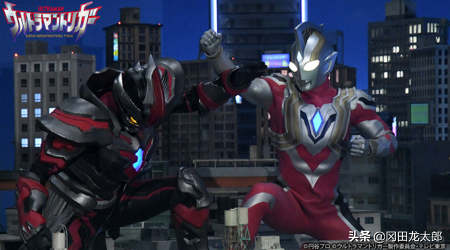 特利迦奥特曼第二集：特利迦强力形态致敬迪迦，太帅了