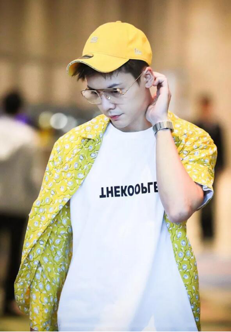 男生又高又瘦是天生衣架子?学会这样穿去当模特也没问题