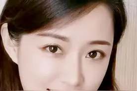 三妮素颜照片喜欢吗？图片