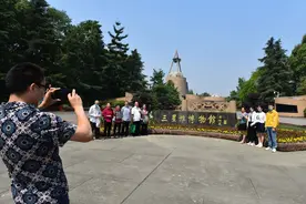 九寨沟、三星堆、玫瑰谷景区向游客开放图片