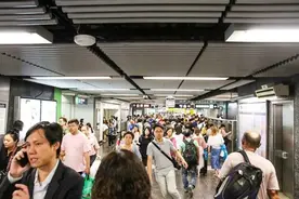 底层观察：香港人“回流”的假象与真相图片