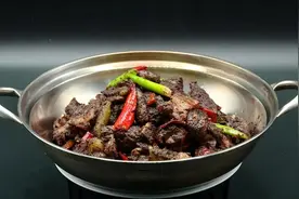 桂菜大厨教你做醋香扑鼻、酸辣酥软的全州醋血鸭，越吃越上瘾图片