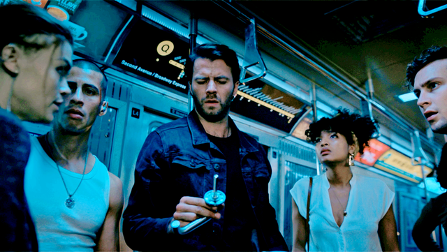 继《密室逃脱》大赚后，续集尺度又加大了，竟有两个不同的版本