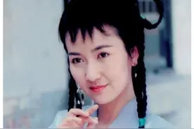 新白娘子传奇：小青和张玉堂恋爱失败的主要原因，并非是妖气侵体图片