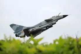 成都这所大学专为航空、军工、部队等单位量身订制高技术技能人才图片