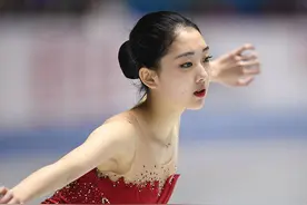 中国花样滑冰女神李子君：颜值与实力并存，为何22岁选择退役？图片