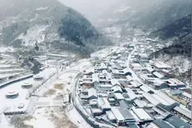 【行走的眼睛】沏一杯热茶，慢慢听雪落下的声音~~~图片