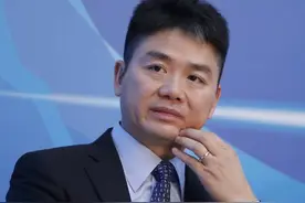 别了，江湖再无刘强东！图片