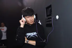 林俊杰遭举报 粉丝：新加坡人不归我们管 官媒：外籍身份不是保护伞图片