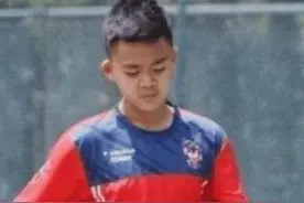 那英16岁儿子近照曝光，如今长成这样，难怪妈妈一直不想公开！图片