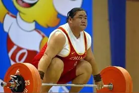 2004年，唐功红冒险一举为国夺金，不久却销声匿迹，为何？图片
