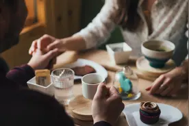 领导把你当心腹，想要提拔你，会带你去这三个场所图片