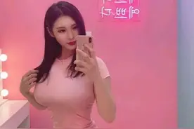 韩国瑜伽美女达人自拍，多坚强的毅力才能练成这样啊图片