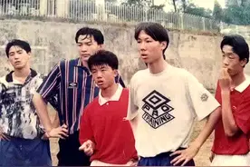李铁是怎样炼成的？图片