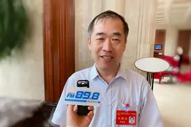 师从院士，他放弃任教985，辞去中兴副总裁，如今手握23项国家发明专利！图片