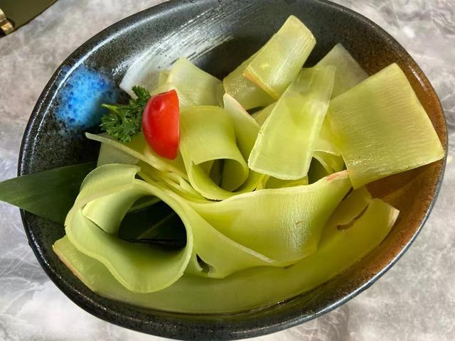 广州花胶皇猪肚鸡 2026年花胶猪肚鸡的制作方法及配料 广州花胶皇猪肚鸡 2026年花胶猪肚鸡的制作方法及配料