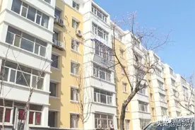 两租户同时遭遇租期未到“被清退”，为啥房东押金房费都不退？图片