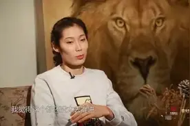 朱婷参加节目穿这种风格的裤子，把主持人笑够呛，婷队自带笑点图片