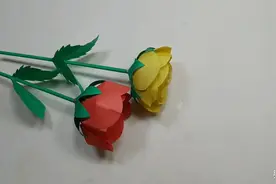 手工纸艺DIY，带你学习如何制作漂亮的玫瑰花图片
