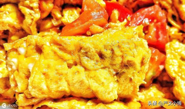 鸡蛋内所富含的氨基酸极易人体吸收,营养利用率超过九成