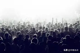 从此爱豆是路人：脱粉很难，曾经考试前一刻都在为偶像而战，资深粉丝谈心路历程图片