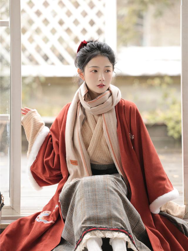秋冬"简洁风"汉服穿搭,温和文雅又气质,照着穿好感度满分