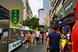 诗意兰州：清晨一碗牛肉面，入夜一杯三泡台图片