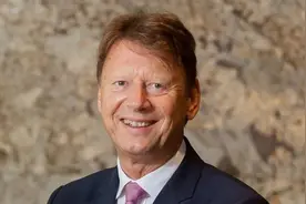 实锤！德国顶尖心理学家数据造假，面临欺诈、贪污等多项刑事指控图片