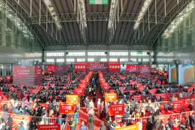 半天热销20亿，恒大文旅康养城火爆开盘太震撼图片