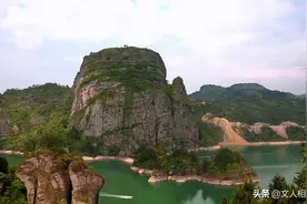 留守红军血战铜钵山，三位将领牺牲，最悲壮的是一位妻子等他72年图片