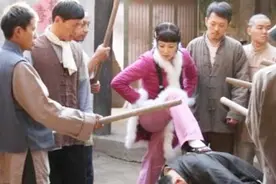 安徽农村小伙，用顺口溜大骂坏女人，真是啥都敢说，不怕挨打！视频封面
