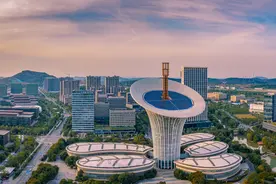 全国两个叫“大”的城市，武汉算一个，咱从“五个中心”建设说起图片