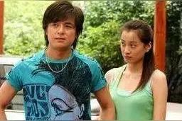 《奋斗》：深爱华子的露露，为何转身嫁了华子的“好兄弟”猪头？图片