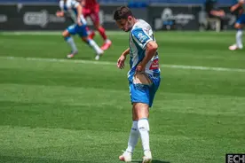 一场2-0国内球迷嗨翻天！武磊振臂怒吼！诙谐一幕：他屁股都红了图片