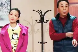 她是“冯巩女儿”上过4次春晚不红，如今34岁被贾玲带的大红大紫图片