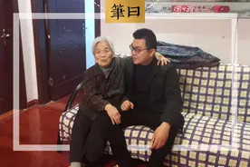 郭威首次看望90多岁的姥姥，外婆太喜欢外甥了，搂着不松手图片