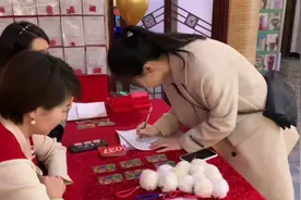 沈阳大龄婚恋现状：大龄单身富家女配凤凰男？图片