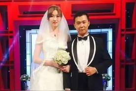 90后女篮运动员嫁农村老公，2米身高撞门框，公婆：拆门换大的图片