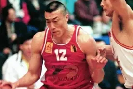 盘点曾被NBA看中的中国球员，朱芳雨被四支球队邀请图片