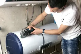 6.13热水器爆炸图片