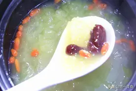 入伏以后，聪明女人每天坚持喝一碗银耳汤，才3块钱，舒适度苦夏图片